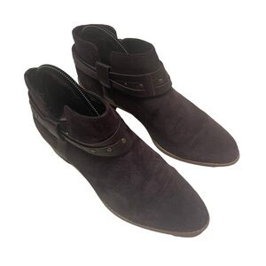 CLARKS SOMERSET Maroon Suede Ankle Boots Size 8.5